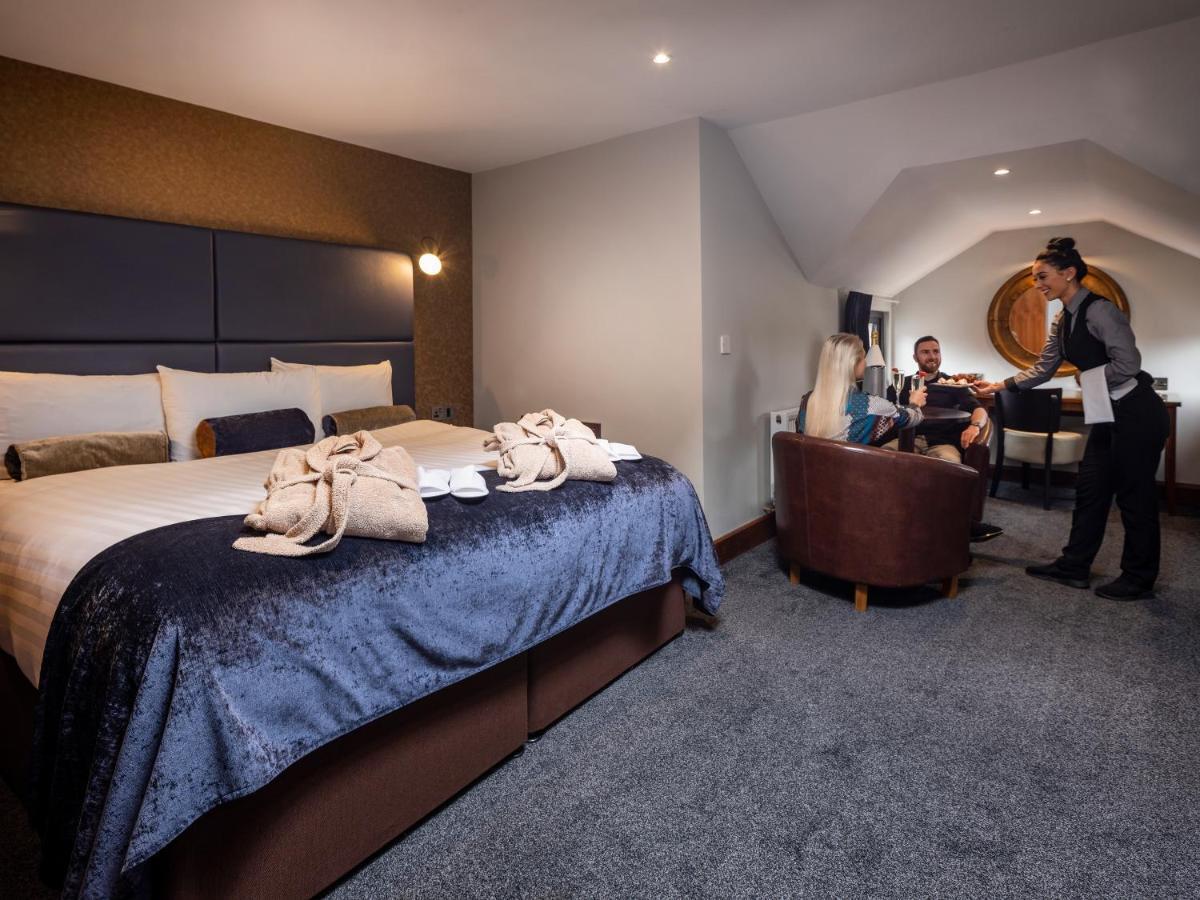 Treacys Hotel & Leisure Centre Γουότερφορντ Εξωτερικό φωτογραφία